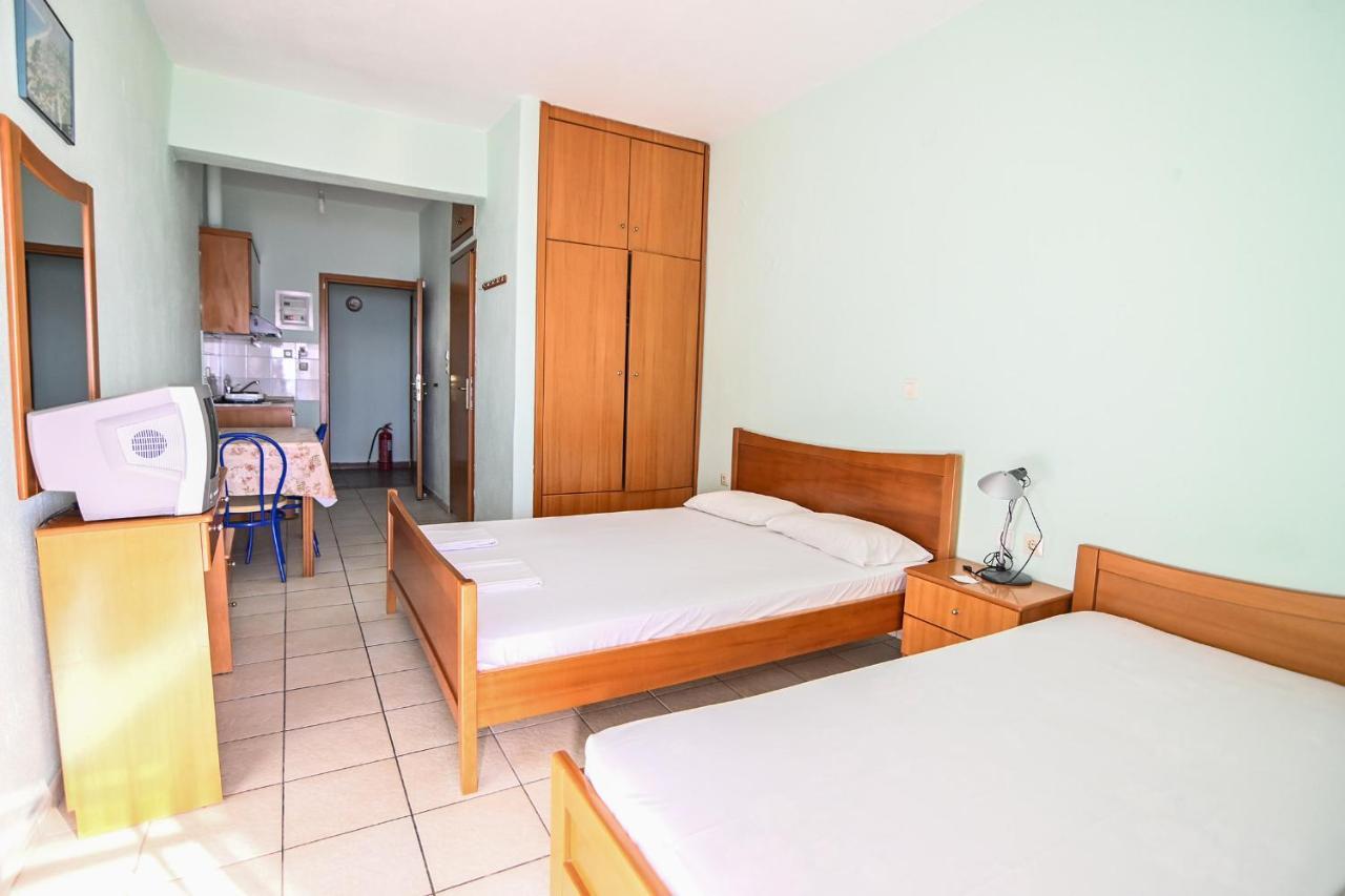 Greece Asprovalta Rooms Accomodation Apartment Hotel Petalo Bagian luar foto
