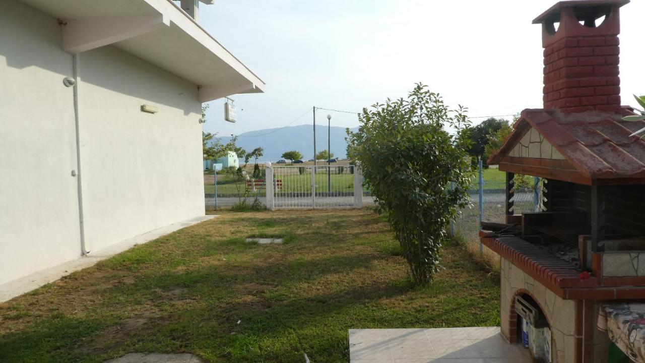 Greece Asprovalta Rooms Accomodation Apartment Hotel Petalo Bagian luar foto