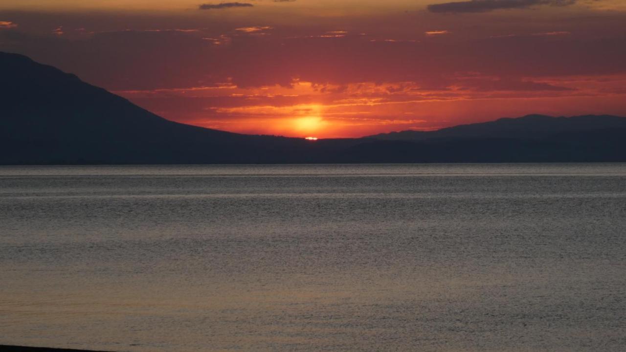 Greece Asprovalta Rooms Accomodation Apartment Hotel Petalo Bagian luar foto