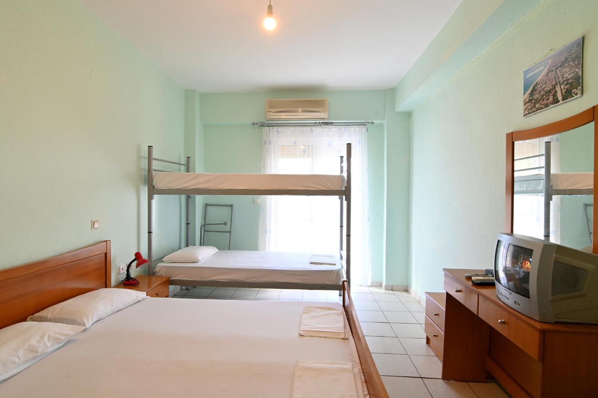 Greece Asprovalta Rooms Accomodation Apartment Hotel Petalo Bagian luar foto
